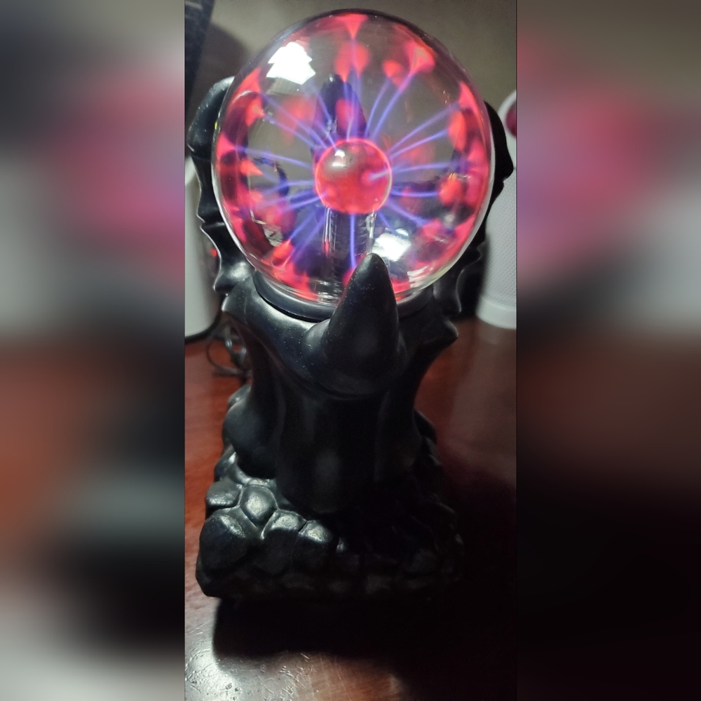 Lite FX Electro Claw Storm Ball Novelty Electricity Light